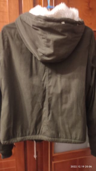 parka corta verde  only 