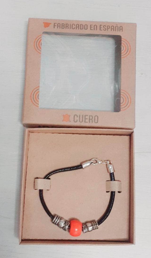 Pulsera CUERO NUEVA