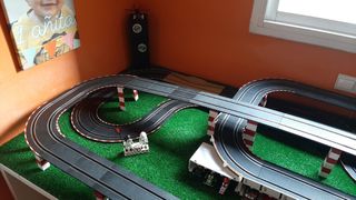 SCALEXTRIC CARRERA + COCHES