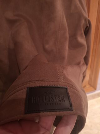 Chaqueta Hollister con forro polar