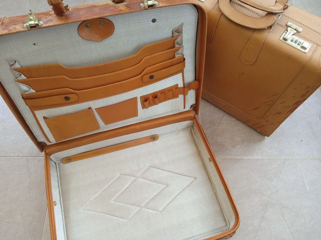 MALETAS PIEL antiguas modelo aviador.Gratis envio