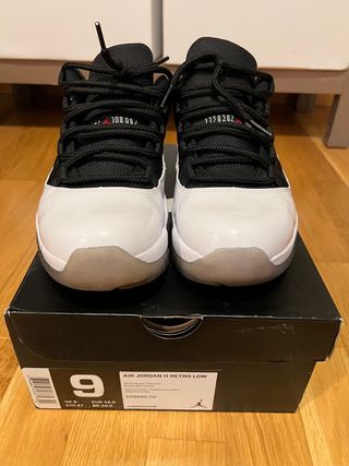 Nike Air Jordan 11 Retro Low Reverse Concorde
