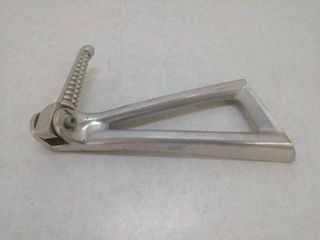 ESTRIBERA TRASERA DCHA. Yamaha R6 2005