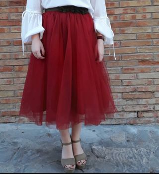 Falda tul midi