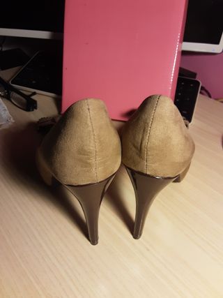 Zapatos de Piel para fiesta o eventos especiales.
