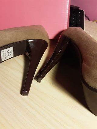 Zapatos de Piel para fiesta o eventos especiales.