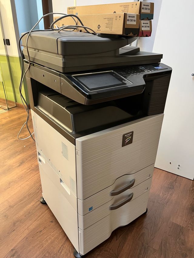 Centro de impresión Sharp MX 2614 N