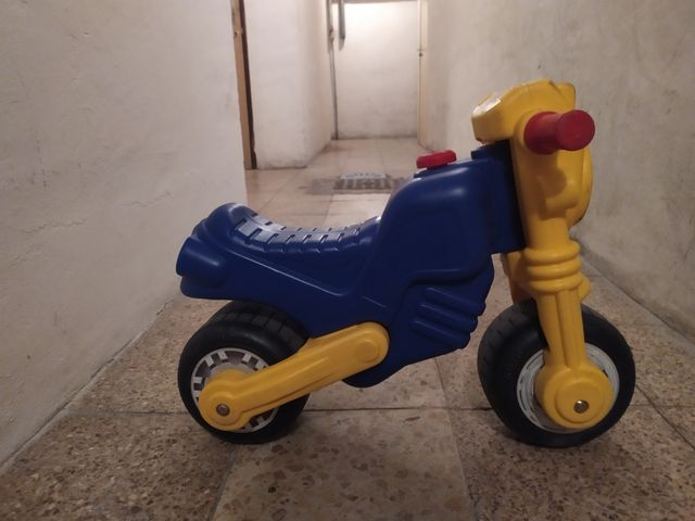 bicicleta infantil 2 años aprendizaje equilibrio