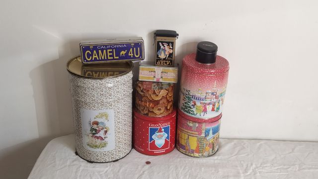 9 scatole latta vintage