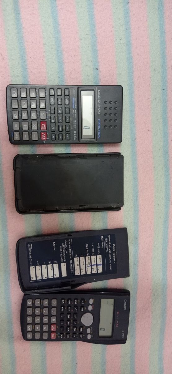 2 CALCULADORA CIENTÍFICA CASIO