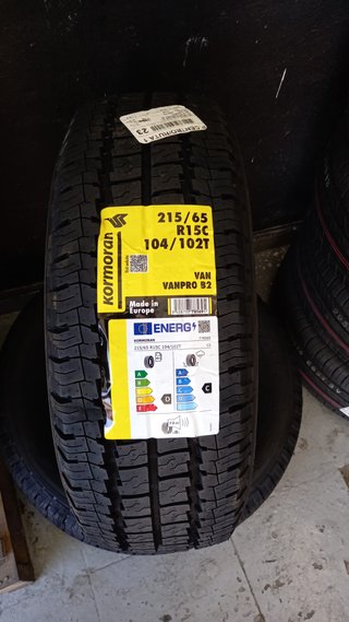RUEDAS ECONÓMICOS KORMORAN 215/65 R15C DE MICHELIN