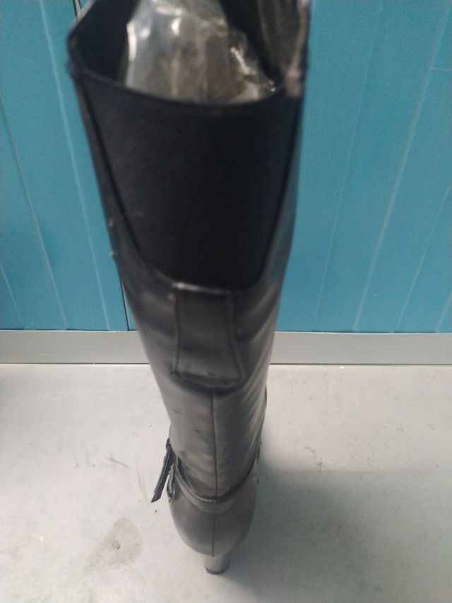 Botas negras Talla 40