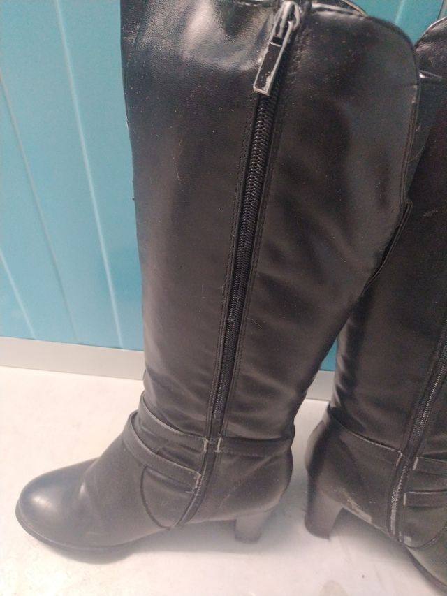Botas negras Talla 40