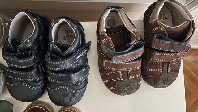 Botines, zapatos... NUEVO. Talla 21.