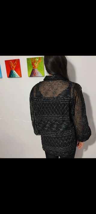 Camicia nera voile con decorazioni glitterate