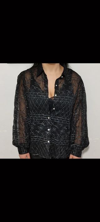 Camicia nera voile con decorazioni glitterate
