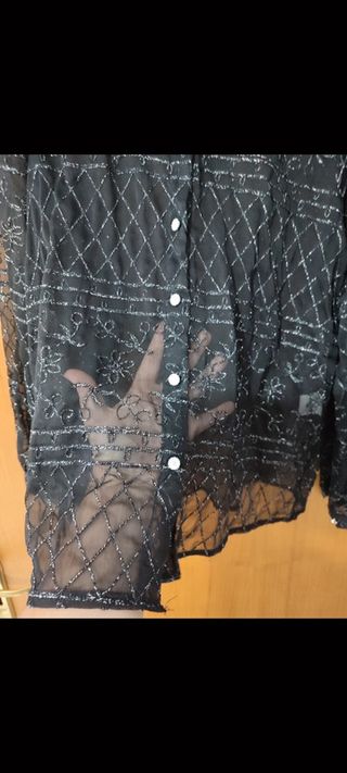 Camicia nera voile con decorazioni glitterate
