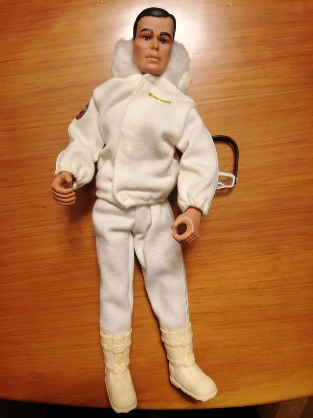 FICURA ACCION TIPO ACTION MAN