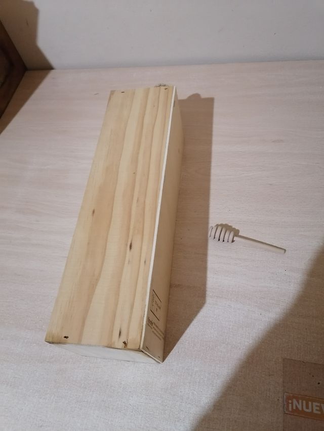 Caja de madera con asa REGALO PALITO MIEL