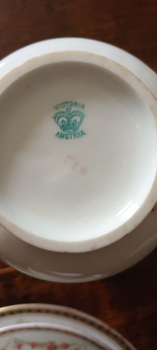 TÚ Y YO:PORCELANA VICTORIA AUSTRIA