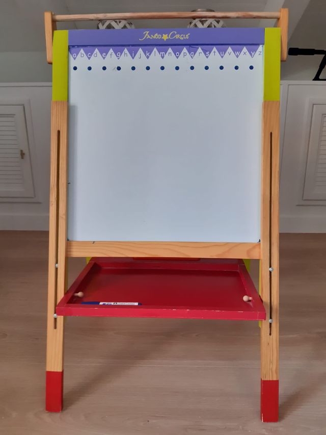 Pizarra vileda y tradicional con rotuladores