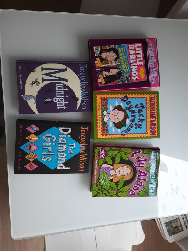5 libros de Jacqueline Wilson en inglés