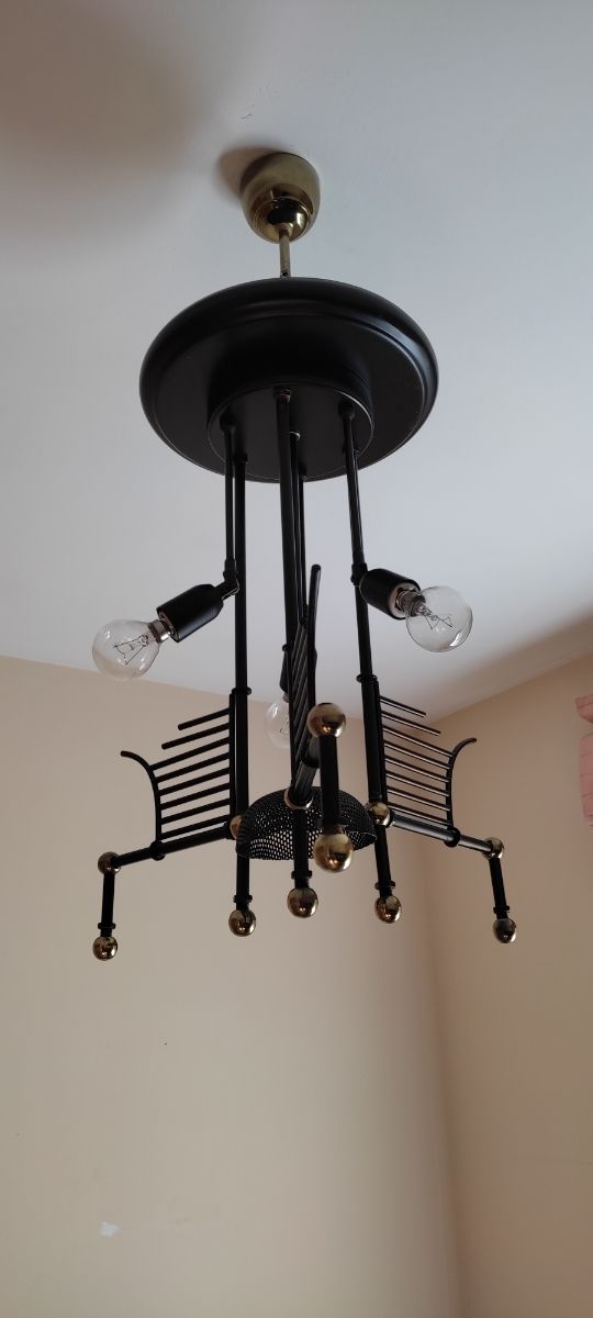 Lámpara de techo moderna de metal negro