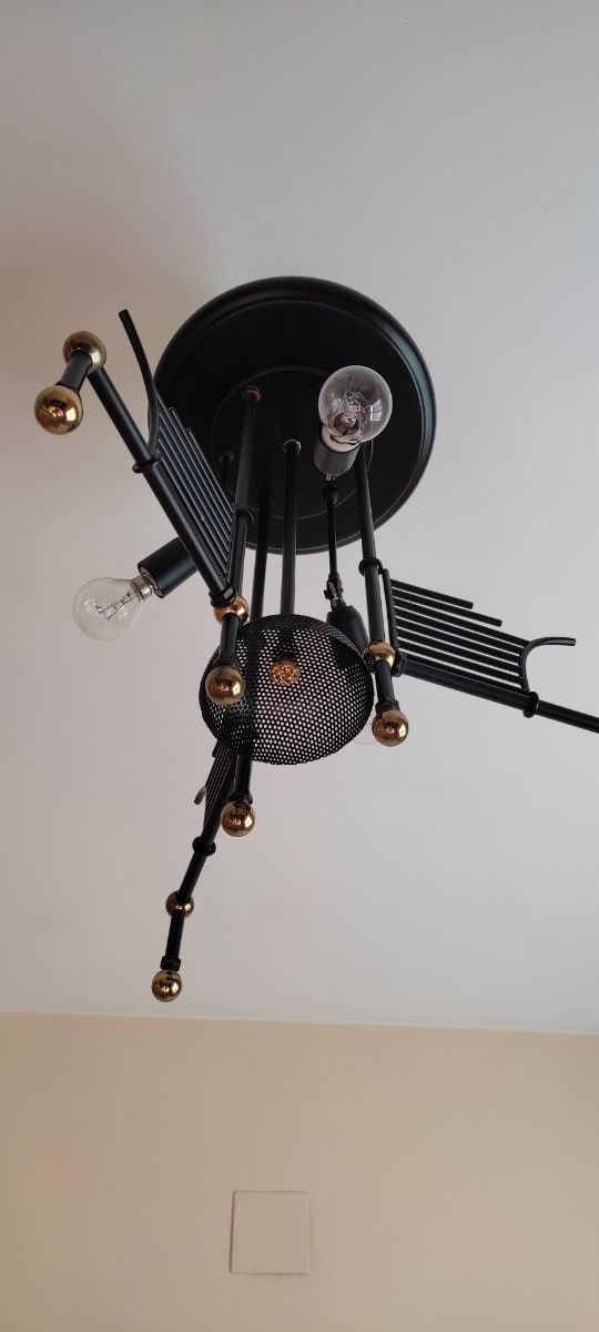 Lámpara de techo moderna de metal negro