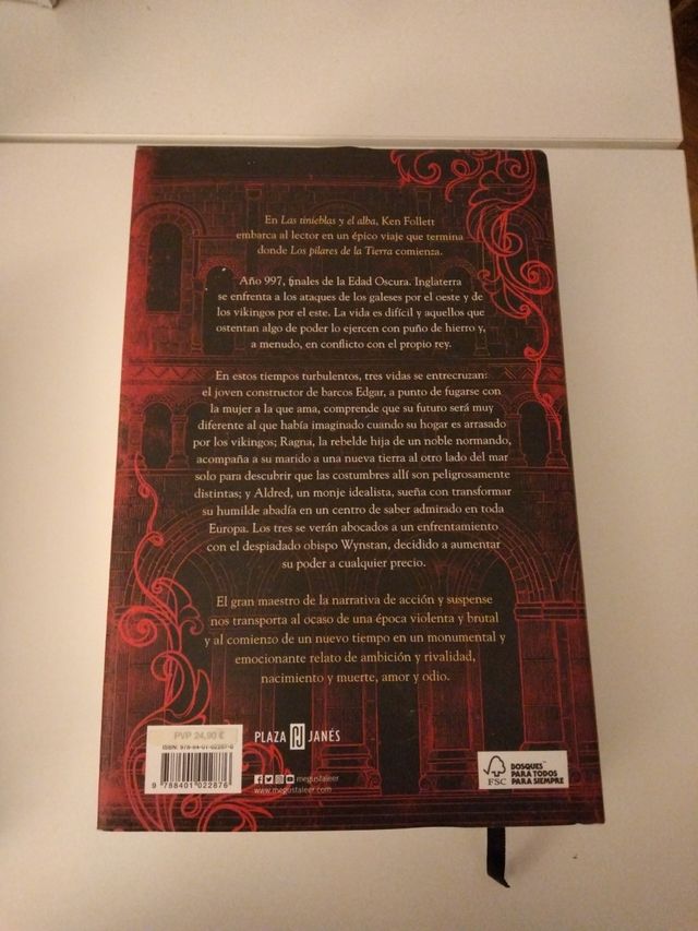 Las tinieblas y el alba