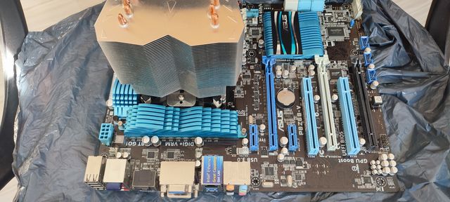 Placa base + procesador I5 + 8GB RAM+ ventilador G