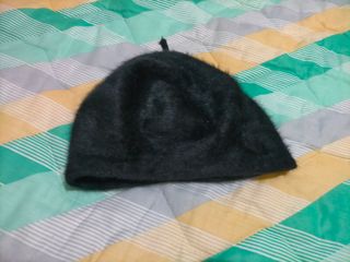 Boina negra 
