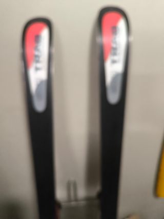 esquís de travesía con pieles