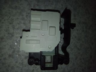 Despiece lavadora INDESIT IWE81282