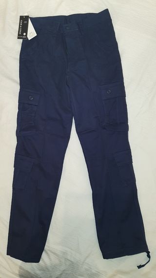 Pantalón nuevo a estrenar marino con bolsillos