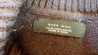 Jersey Zara en tono verdoso