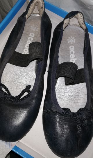 Zapatos niña talla 26-27.