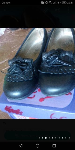 Zapatos niña talla 26-27.