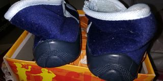 Zapatos niña talla 26-27.