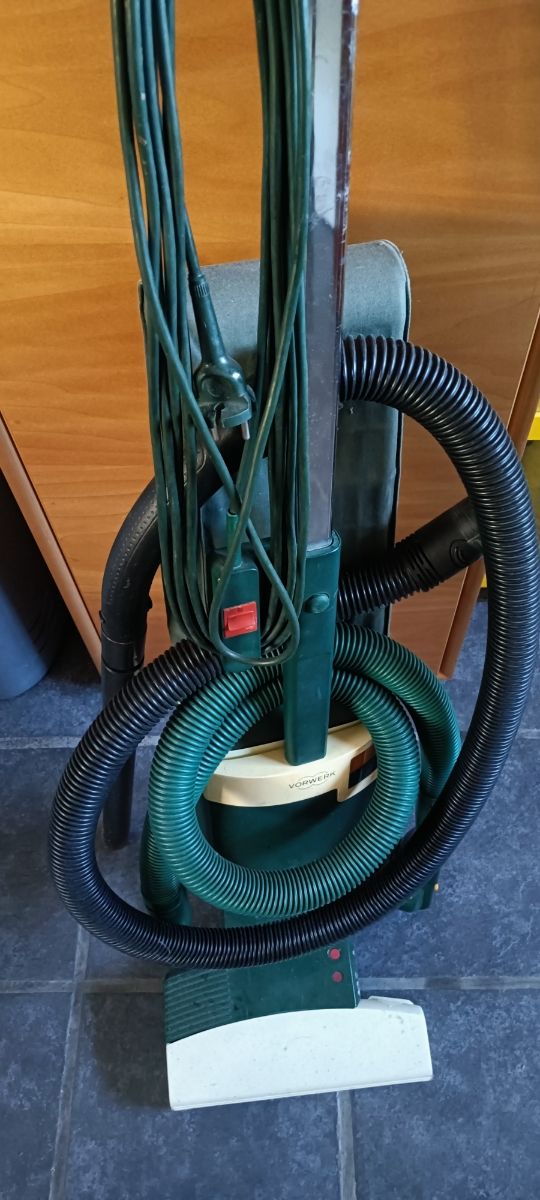 Aspiradora compacta de mano