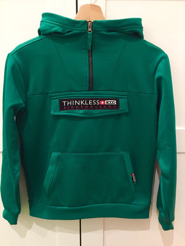 Sudadera con capucha + 8000 niñ@