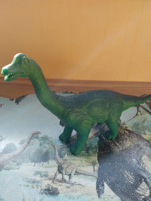 Dinosaurio con sonido