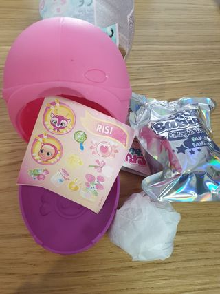 risi, mascota bebes llorones fantasy