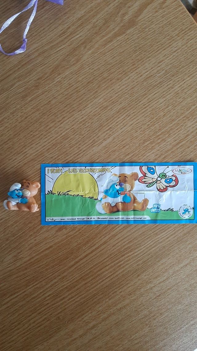 Lotto n. 5 Puffi serie sorpresine Kinder