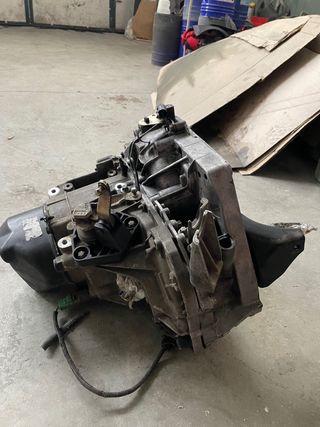 Caja de cambios renault (JR5 119 R003272)