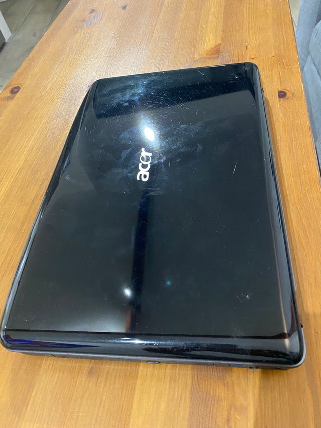 Ordenador portátil Acer Aspire 5735