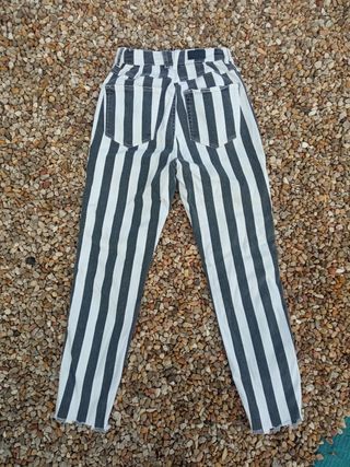 pantalón rayas