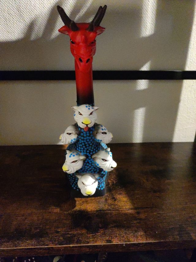 Se vende figura del Drac beatusaurus de Girona 