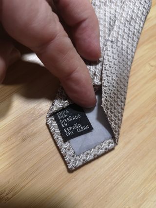 SEDA💯 CORBATA +PAÑUELO DE FIRMA "CARAMELO" 