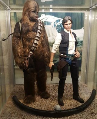 Diorama Star Wars Halcón Milenario 1/6 Ikea Detolf