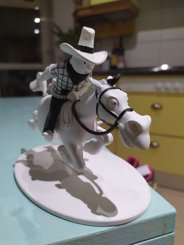 FIGURA TINTIN "SERIE BLANCO Y NEGRO"